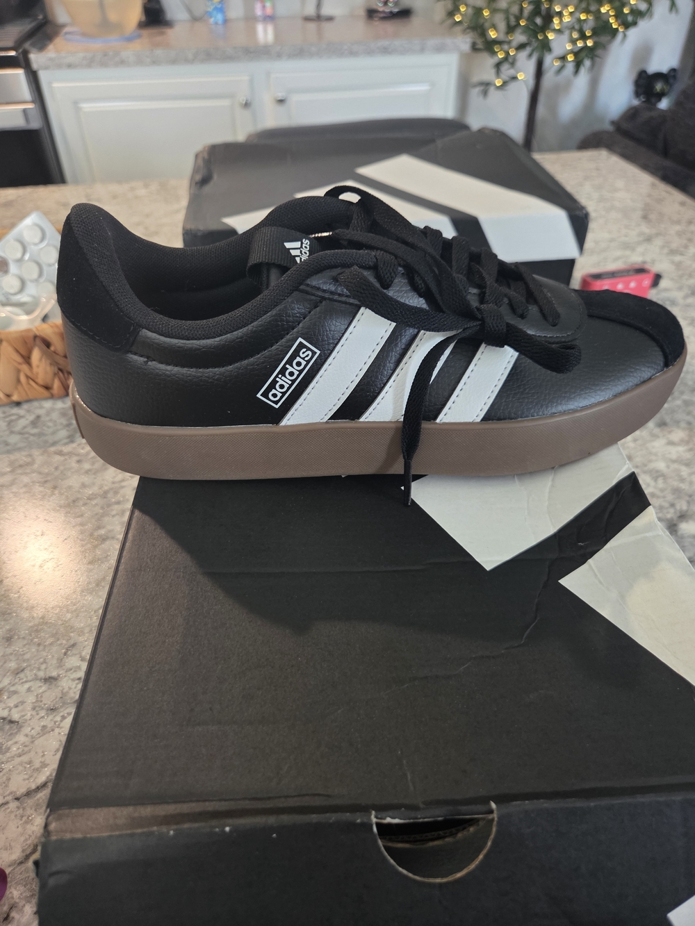 New In Box adidas Court 3.0  Women's Black White Brown Gum Platform Sneakers